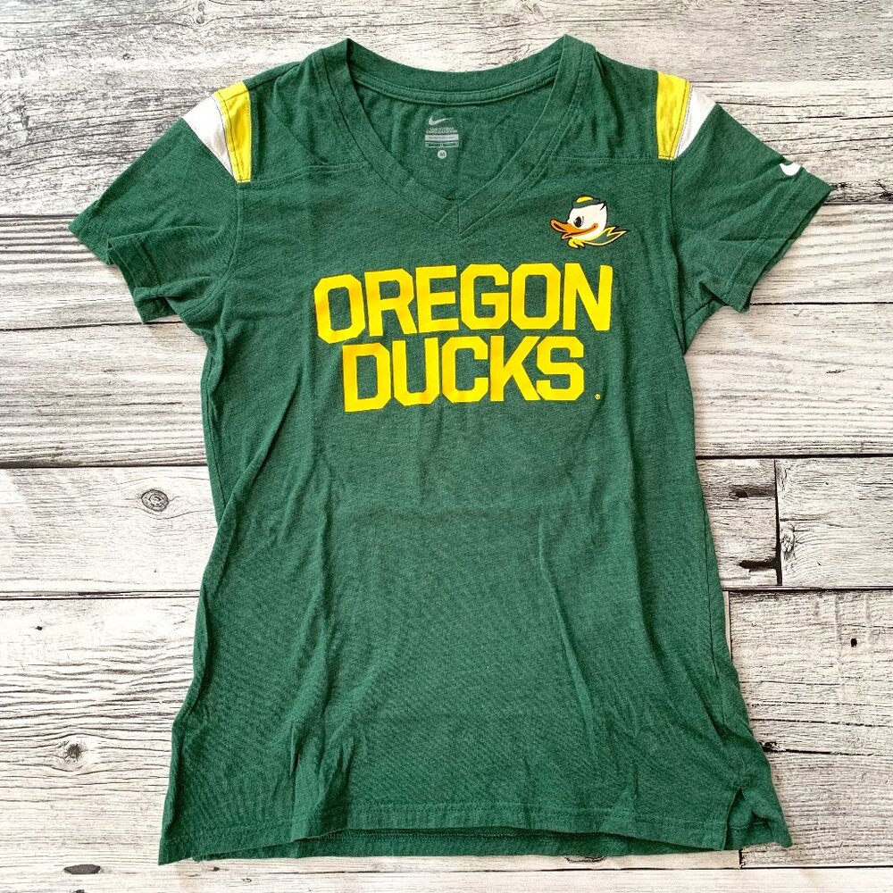 Nike Oregon Ducks Graphic V-Neck Tee T-Shirt